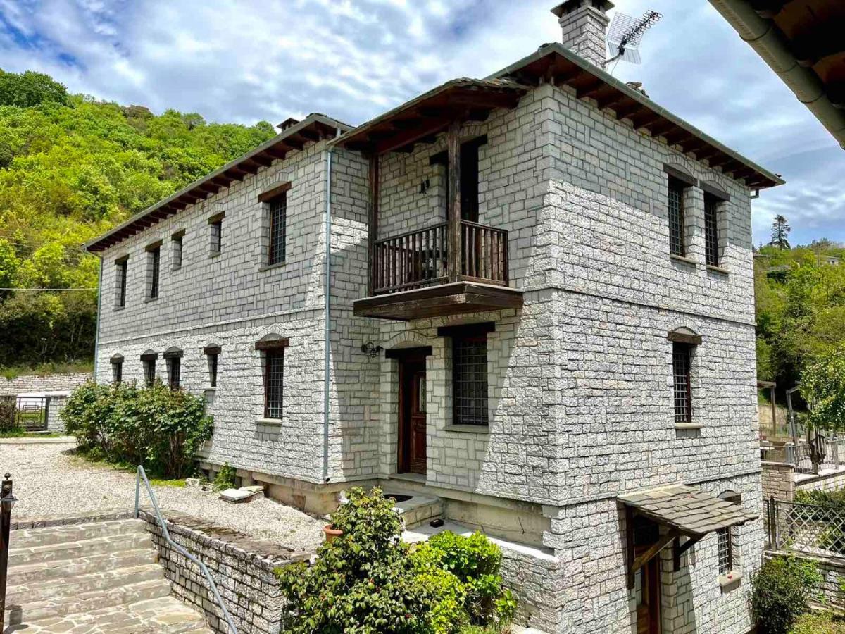 Giagia Evgenia Hotel Vitsa Exterior photo